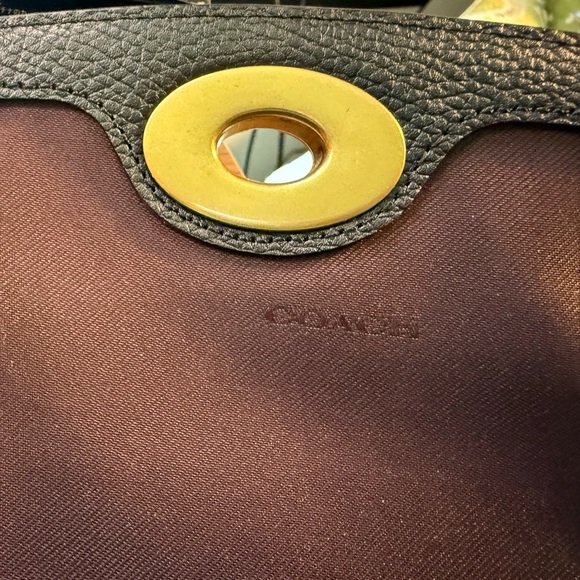 Coach Cassie Original. Pebbled Black Leather. - Picture 6 of 12